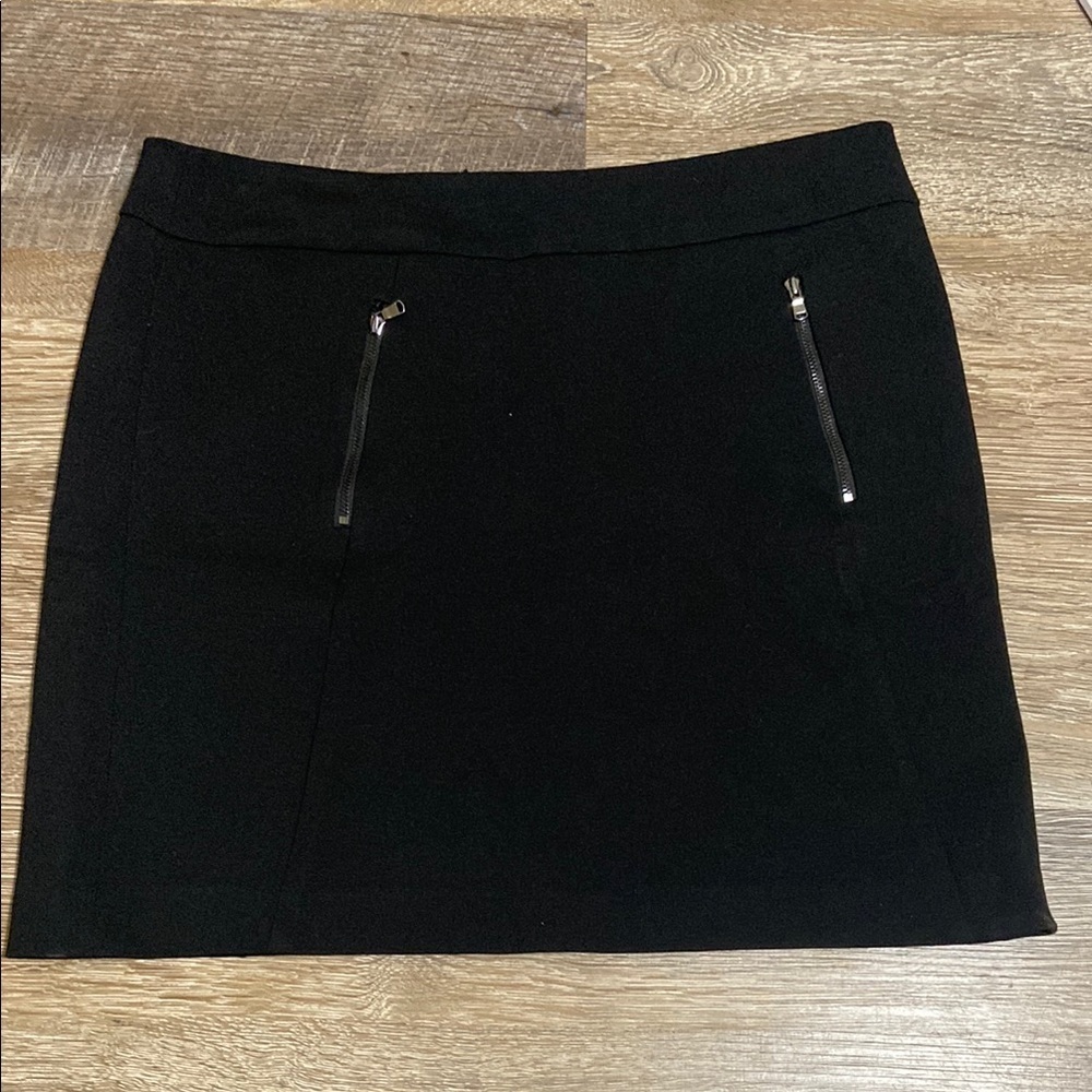 ANN TAYLOR SKIRT